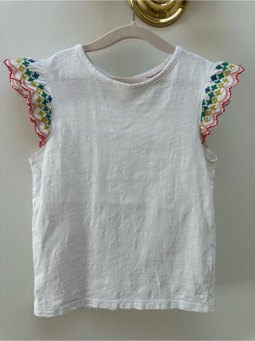 🌸 Mini Boden Girls 5–6Y Embroidered Flutter Sleeve Top 🌸